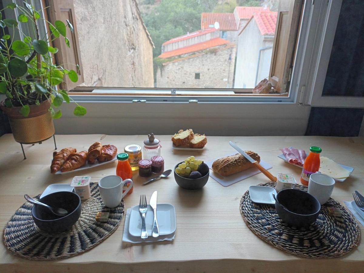 B&B Chambres "Chez Meme Germaine" Caramany Kültér fotó