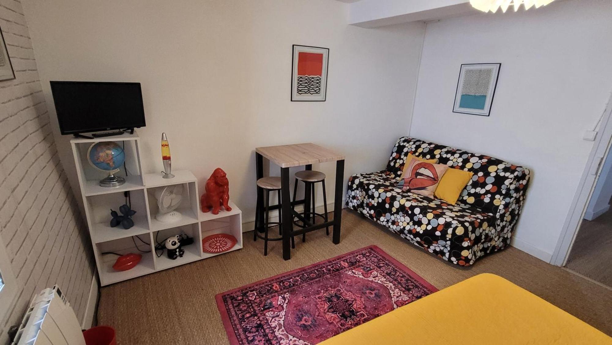 B&B Chambres "Chez Meme Germaine" Caramany Kültér fotó